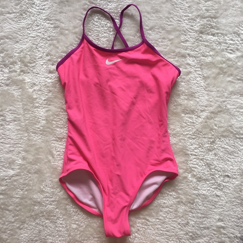 Nike Girls One Piece Swimsuit